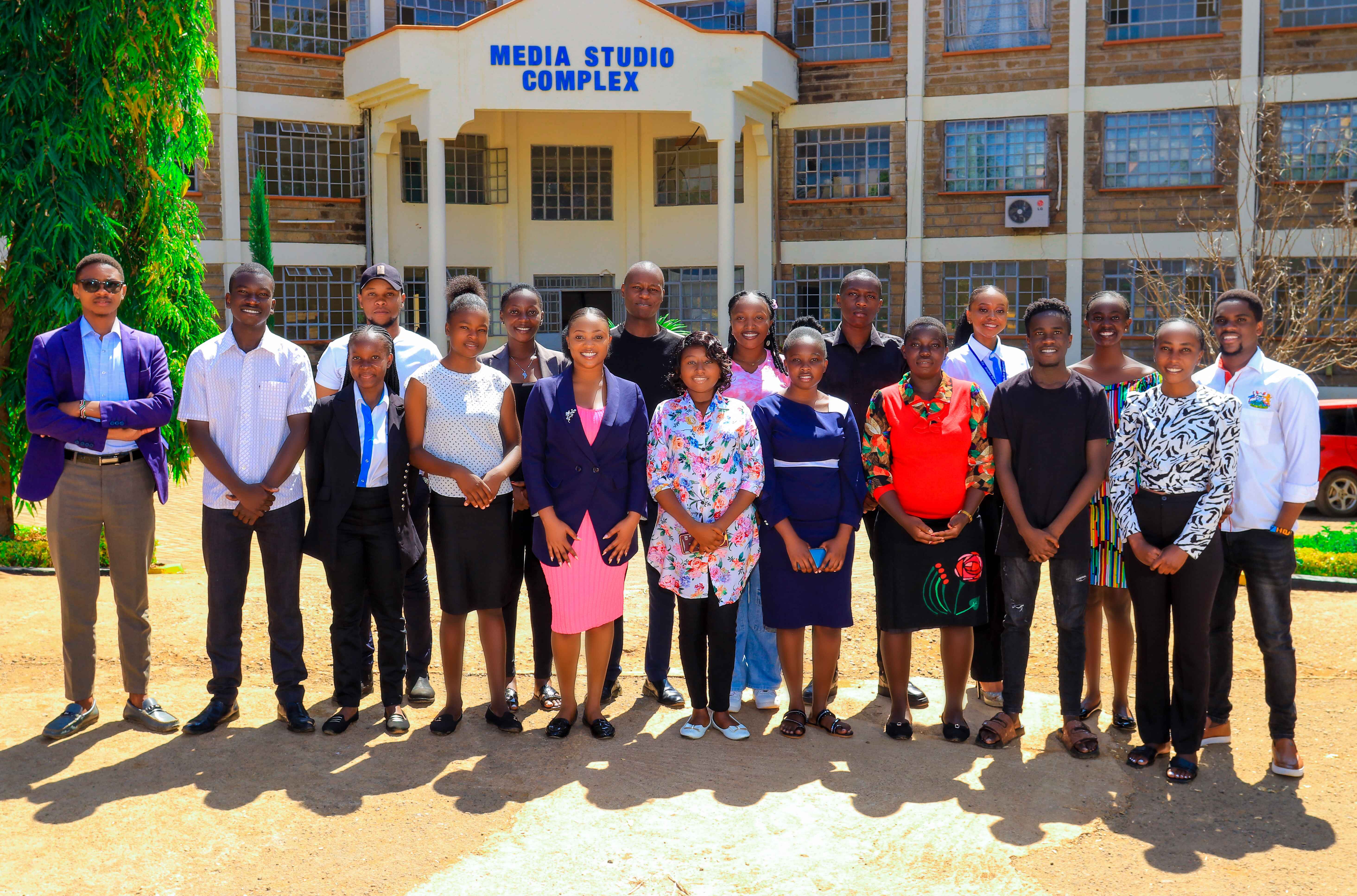 Alumni Connect Platform Community